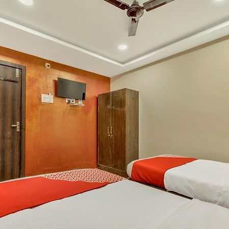 Hotel O Ankitha Grand Kondapur Kültér fotó
