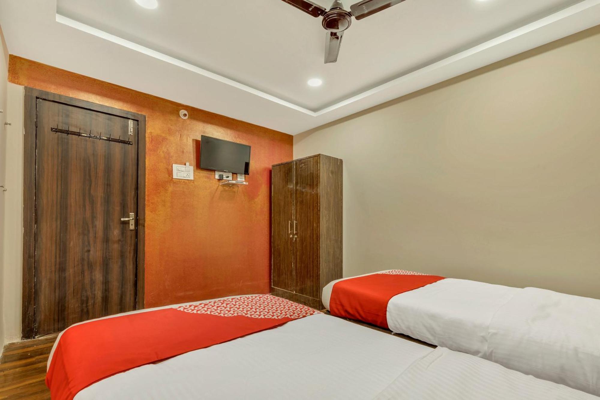 Hotel O Ankitha Grand Kondapur Kültér fotó